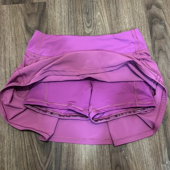 Lululemon Pace Rival Mid-Rise Skirt - Picture 3 of 5